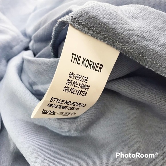 The Korner basic blue long sleeve v neck collared blouse size S NWT - Picture 4 of 5